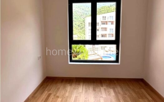 Jednosoban stan u novogradnji sa trajnom pogledom na more, Bečići, Budva