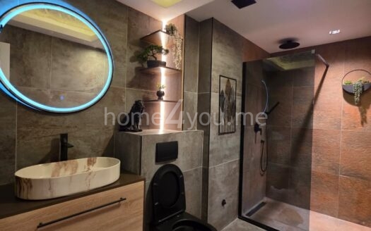 Luxury three-bedroom apartment in a new building, Bečići – Budva