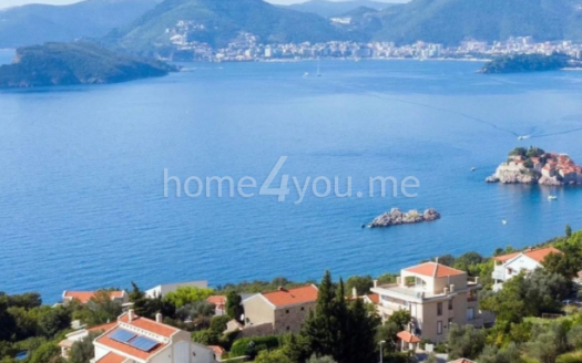 Ekskluzivna vila sa bazenom i panoramskim pogledom na more