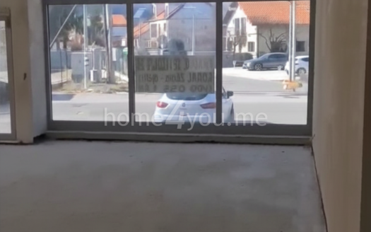 Poslovni prostor na prodaju – 266m², prizemlje novogradnje, Gruda, Cetinje