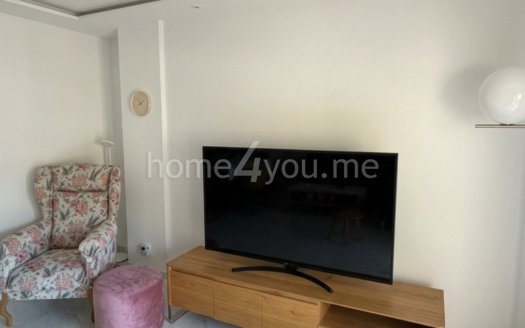 Budva, Old Bakery – Three-bedroom modern apartment with rooftop terrace and garage