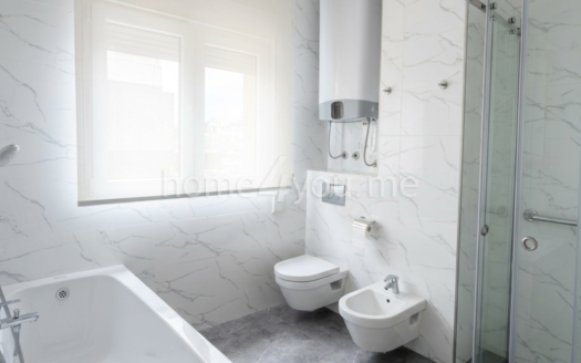 Budva, Old Bakery – Three-bedroom modern apartment with rooftop terrace and garage