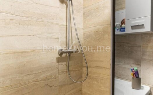 Furnished three-bedroom apartment with sea view, Bečići, Budva