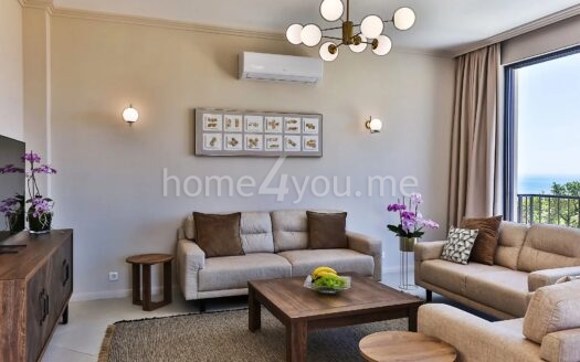 Modern furnished villa with pool from the developer, Reževići, Budva