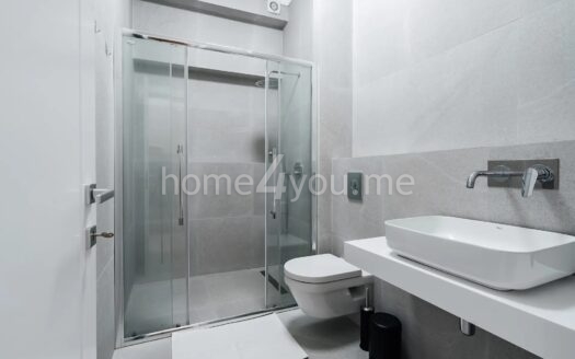 Furnished villa with private pool and sea view, Reževići, Budva