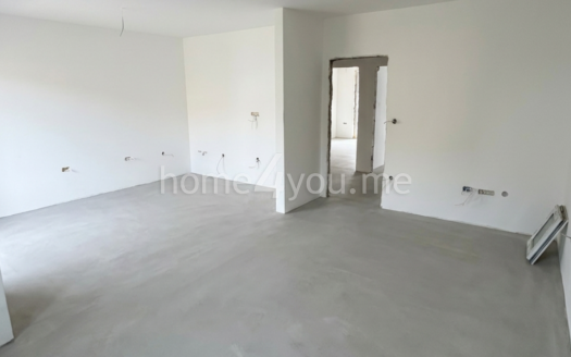 Two-bedroom apartment with parking space in a residential complex with a swimming pool, Lastva Grbaljska, Budva
