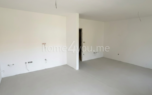 Two-bedroom apartment with parking space in a residential complex with a swimming pool, Lastva Grbaljska, Budva