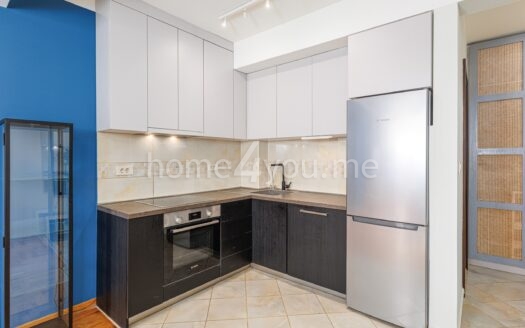 Two-bedroom apartment with parking space, Lazi, Budva