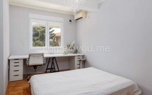 Two-bedroom apartment with parking space, Lazi, Budva