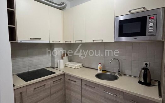 One-bedroom apartment 300 m from the sea – Bečići, Budva