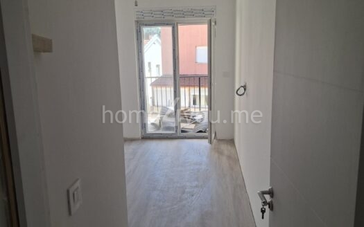 Move-in ready one-bedroom apartment with parking, Lazi, Budva
