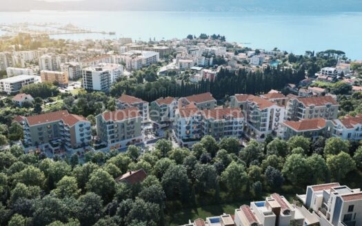 Новый жилой и коммерческий комплекс в стадии строительства, Донья Ластва, Тиват