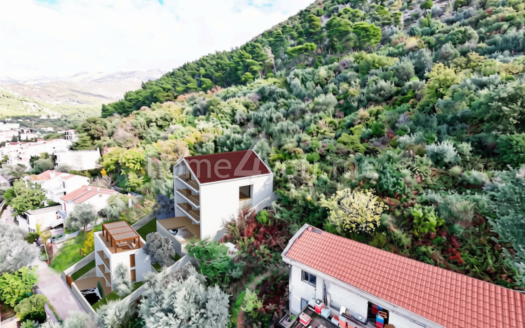 Land plot in Budva with UTU for construction, excellent location with sea view — Podkošljun