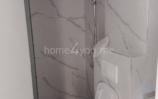 One-bedroom apartment with sea views in a new development, Podkošljun, Budva