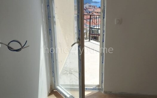 One-bedroom apartment with sea views in a new development, Podkošljun, Budva