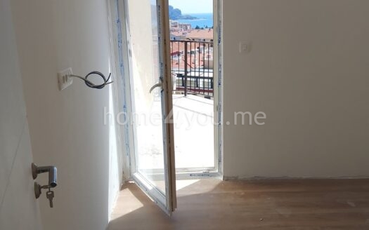 One-bedroom apartment with sea views in a new development, Podkošljun, Budva