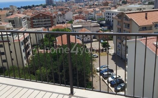 One-bedroom apartment with sea views in a new development, Podkošljun, Budva