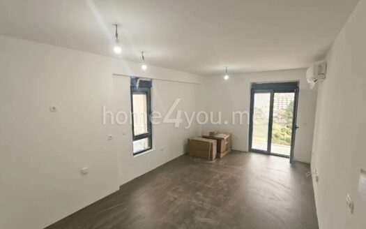 One-bedroom apartment in a new residential building, Budva