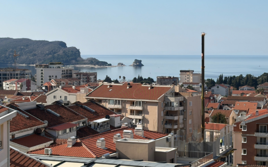 Jednosoban stan sa pogledom na more u novogradnji, Podkošljun, Budva