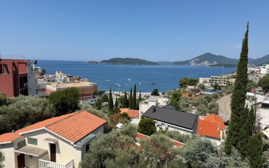 Two-bedroom apartment with panoramic sea view in a luxury residential complex with pools, Budva, Reževići