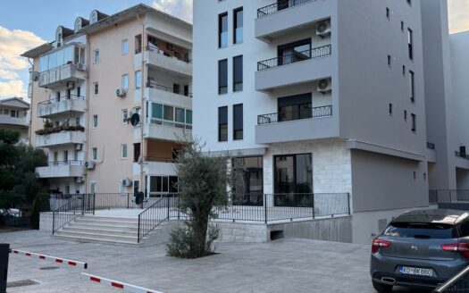 Jednosoban stan u novogradnji, Rozino, Budva